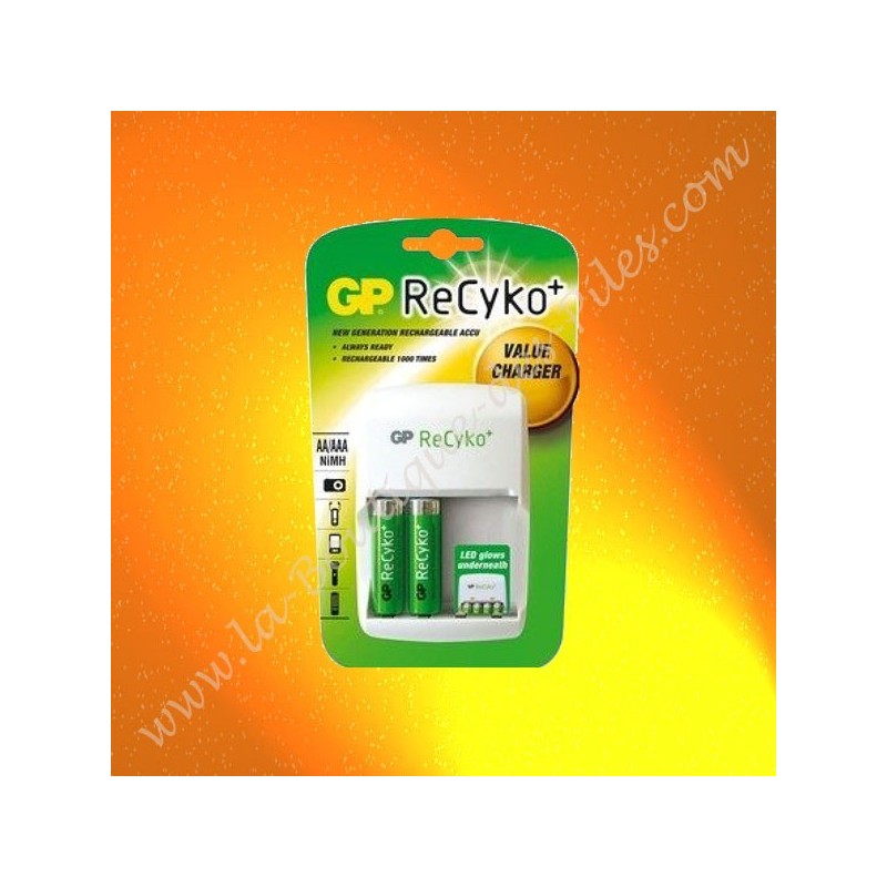 1 chargeur économique GP Batterie, GP Recyko + 2 piles rechargeable LR06 AA GP Batterie